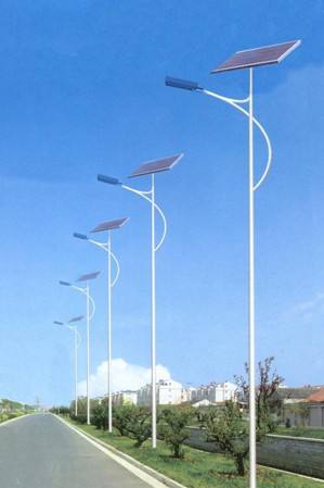 乌鲁木齐新疆太阳能路灯突然不亮了怎么办