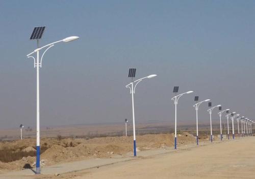 哈密新疆太阳能路灯能使用多长时间？