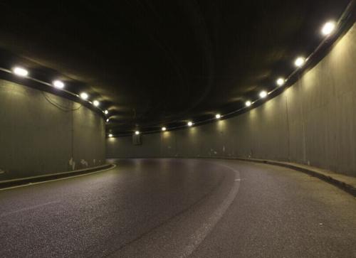 隧道石河子新疆路灯有哪些特点？应用在哪些地方？