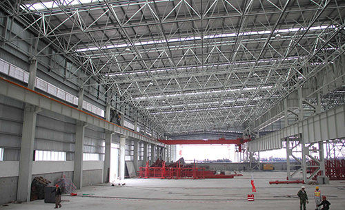 今天青島鋼結構公司告訴你一些鋼結構工程的加固方法