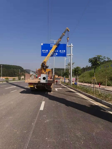 龙翔路工程