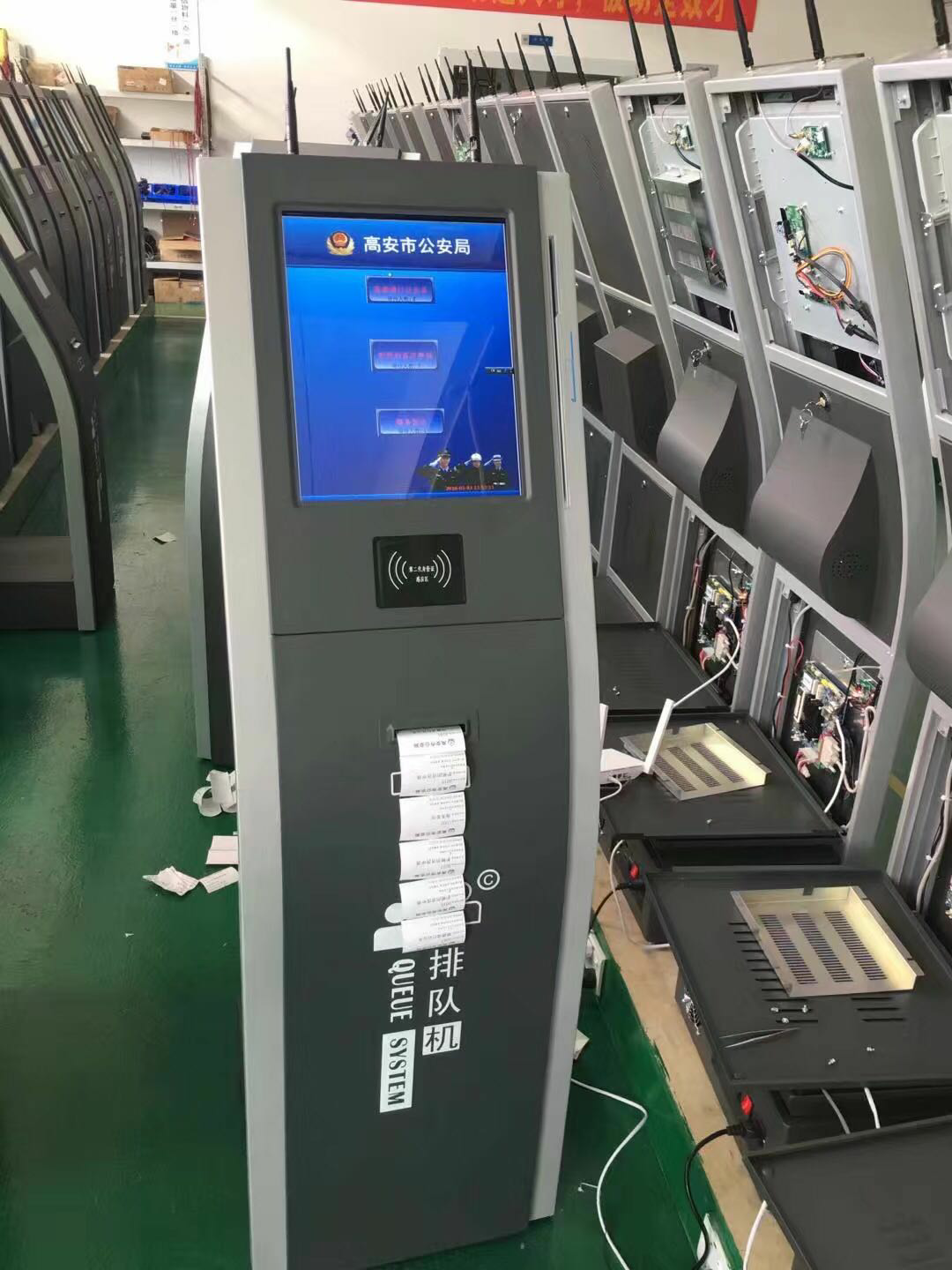 高安市公安局服务大厅