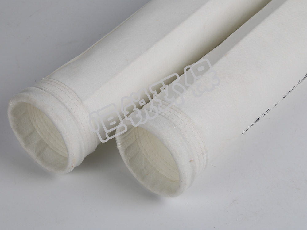 Water repellent, oil proof, dust removal bag